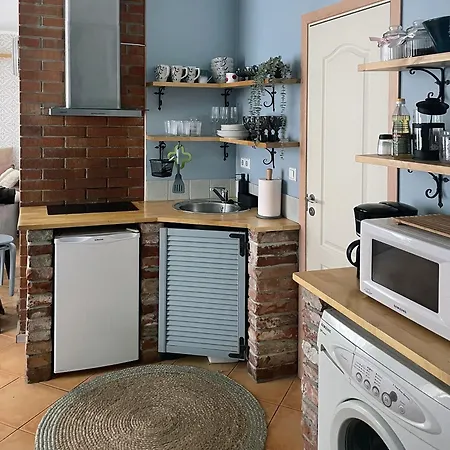 Rannalovi With Private Entrance Near Playground Apartament *